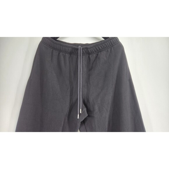 Victoria's Secret Women's Large Black Skeleton Ivy Fleece Campus Sweatpants NWT - Picture 4 of 13